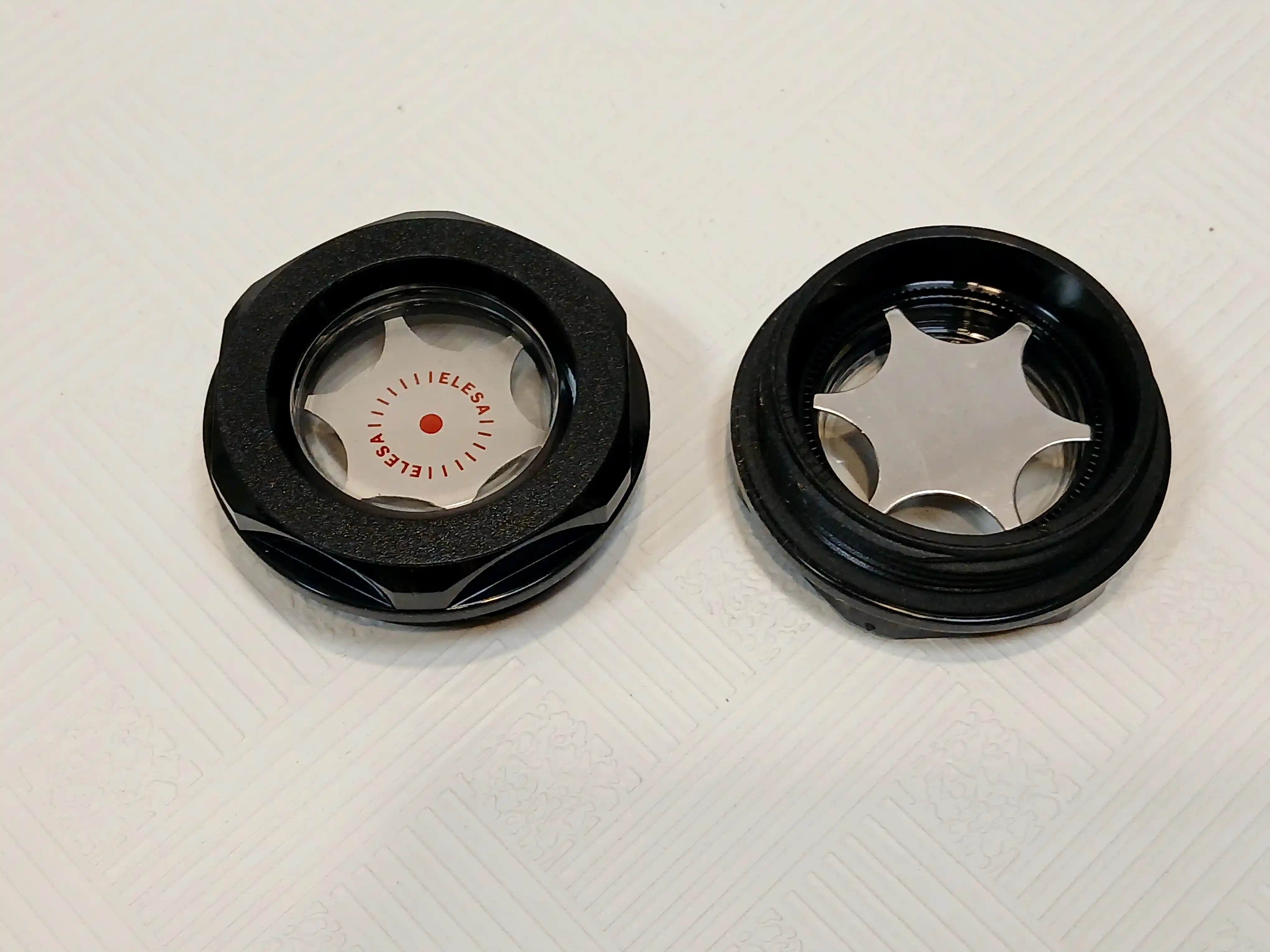 Oil level indicator